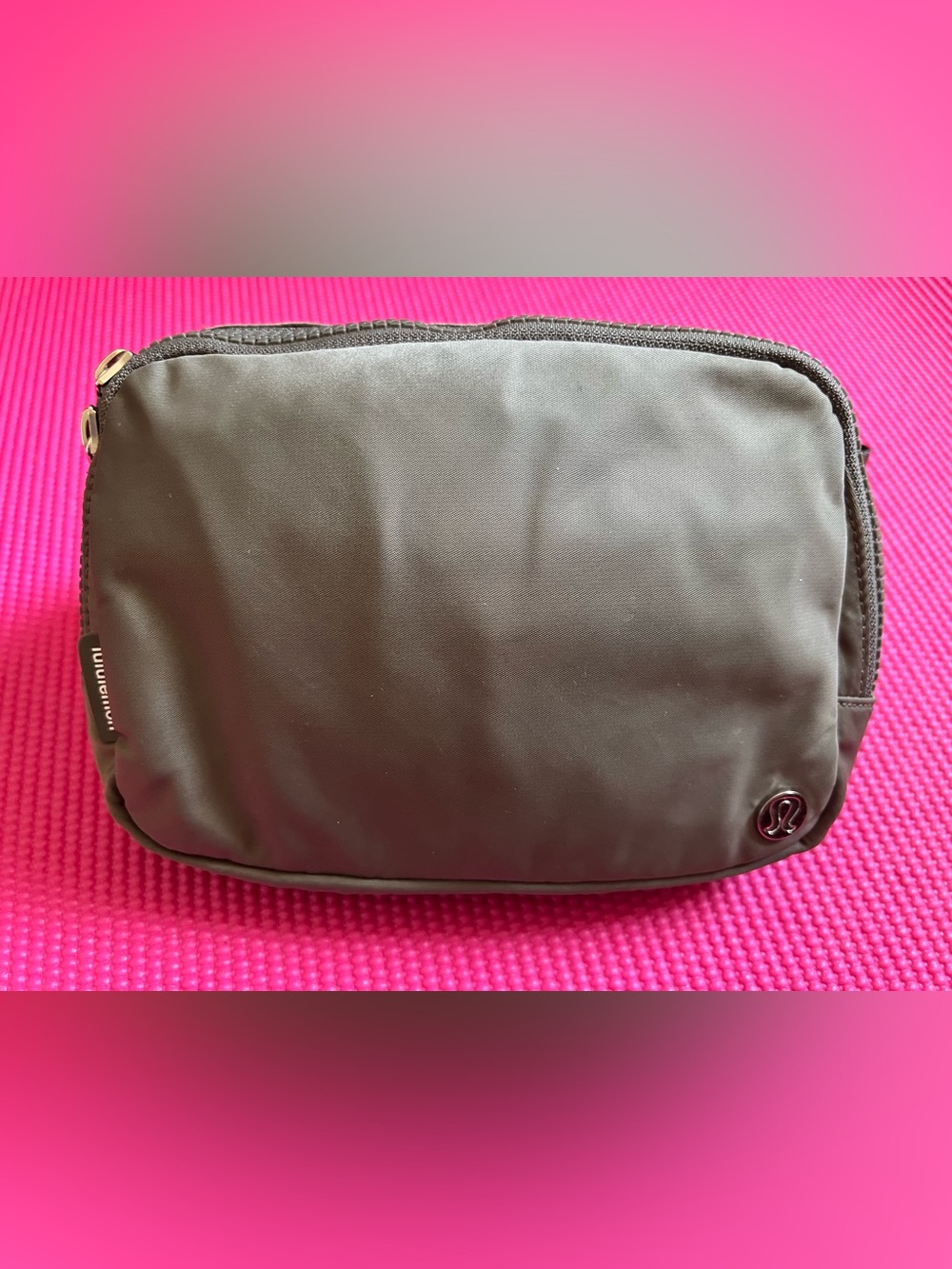 lululemon athletica Olive Green Men’s Toiletry Pouch